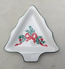 International Tableworks - Christmas Ribbons - Tree shaped Candy dish - New