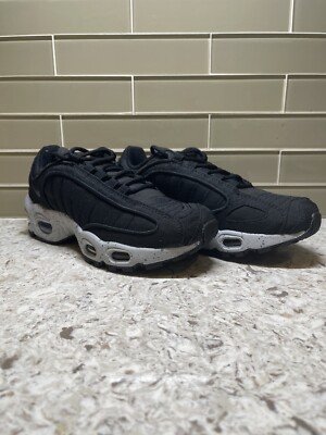 NIKE AIR MAX TAILWIND 4 IV SP RUNNING SHOES BLACK Sz. 5 BV1357-002 EUC!