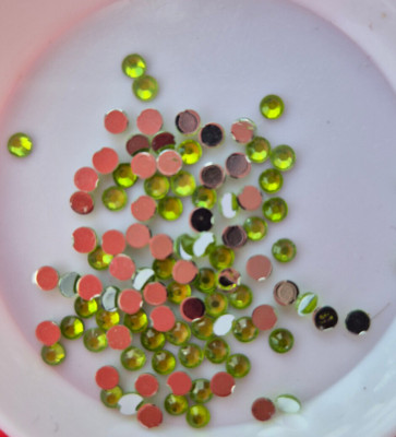 100 Strass/Glitzer/Schmucksteine, No Hotfix, Fb. (1) Peridot, SS10 2,8-3 mm