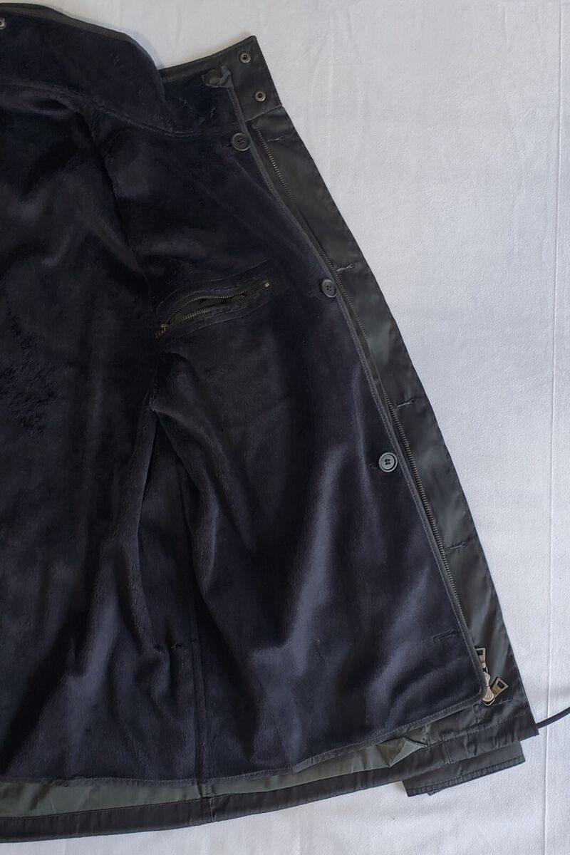 PRADA VINTAGE BLACK JACKET WITH REMOVABLE LINING WOMEN'S PRADA VINTAGE BLACK JACKET WITH REMOVABLE LINING WOMEN'S