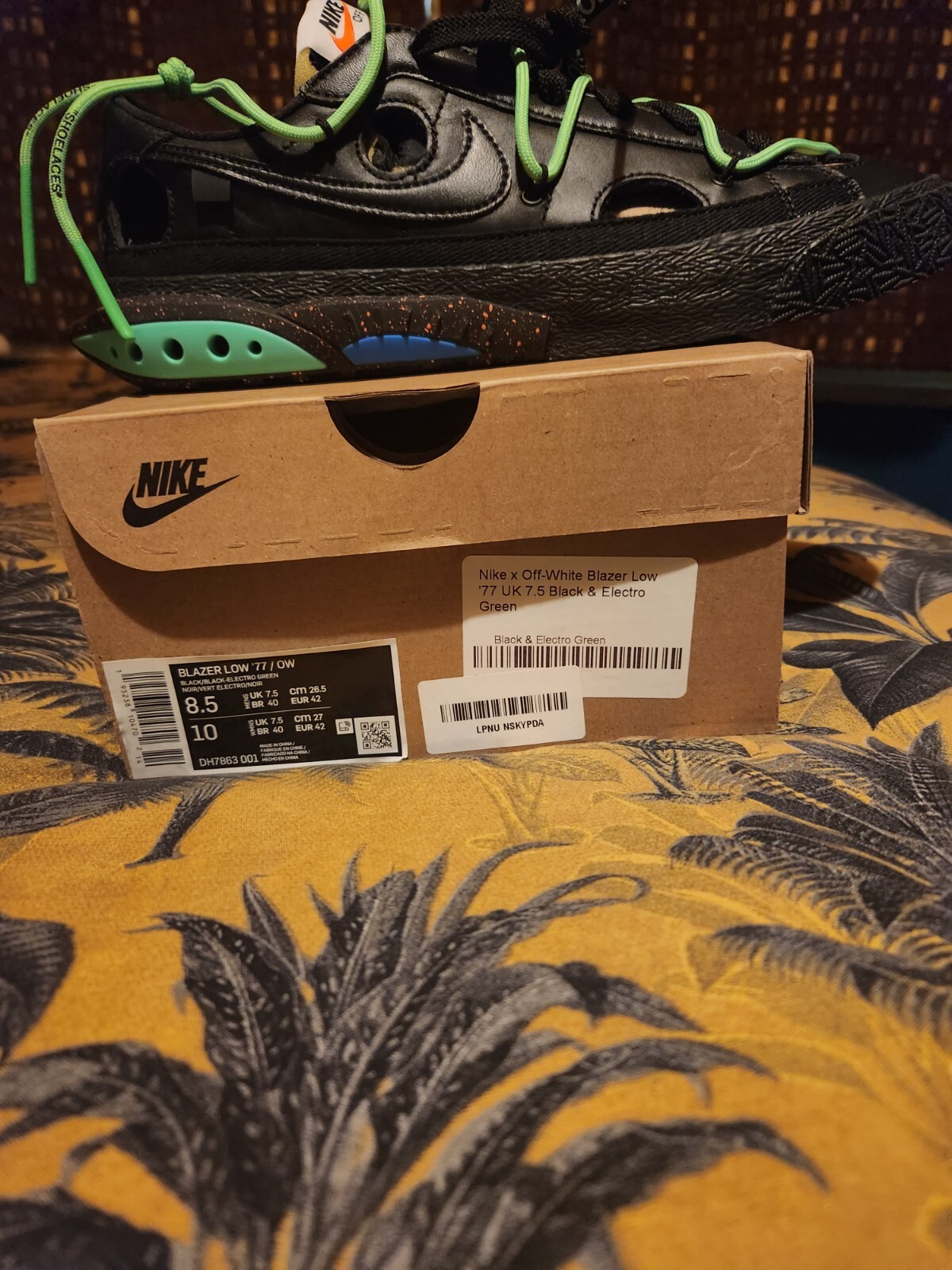 OFF WHITE X NIKE Taglia 7 5 Nike blazer basso x bianco sporco nero 2022