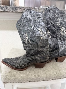Gray/Black Distressed Embroidered Western Cowboy Boots, Pointed Toe Tall Shaft