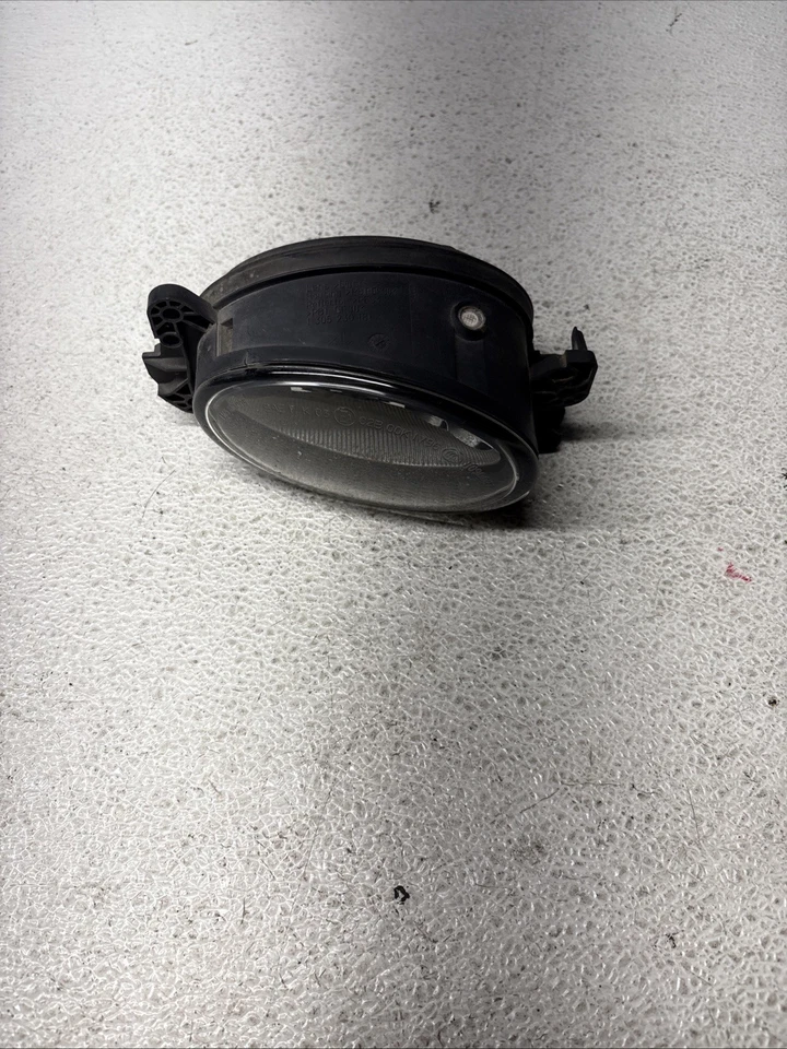 Faro antiniebla pasajero derecho mercedes x164 gl450 e350 sl550 1698201656 fabricante de equipos originales Foto 2 de 4