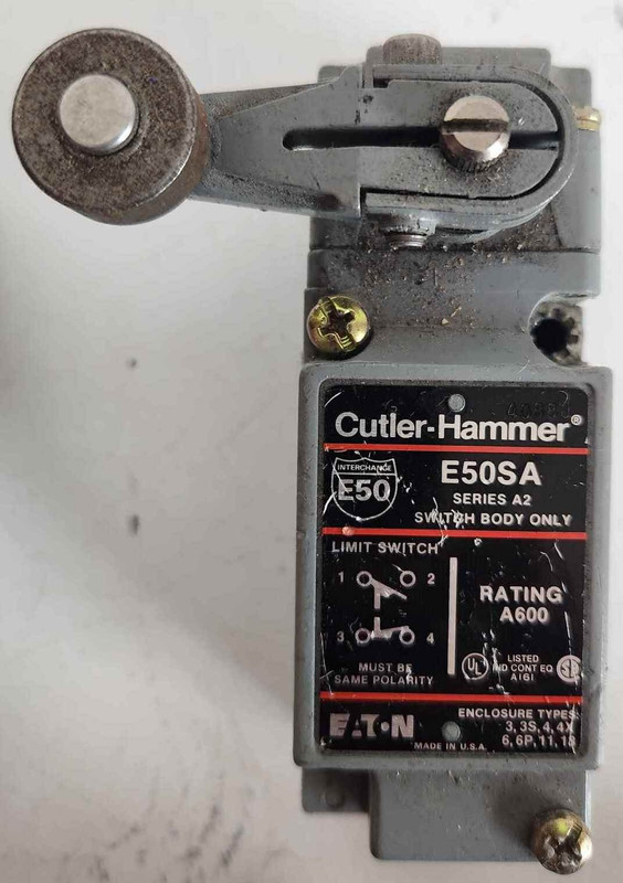 Cutler-Hammer E50SA Ser A2 Limit Switch/ E50SA w/arm