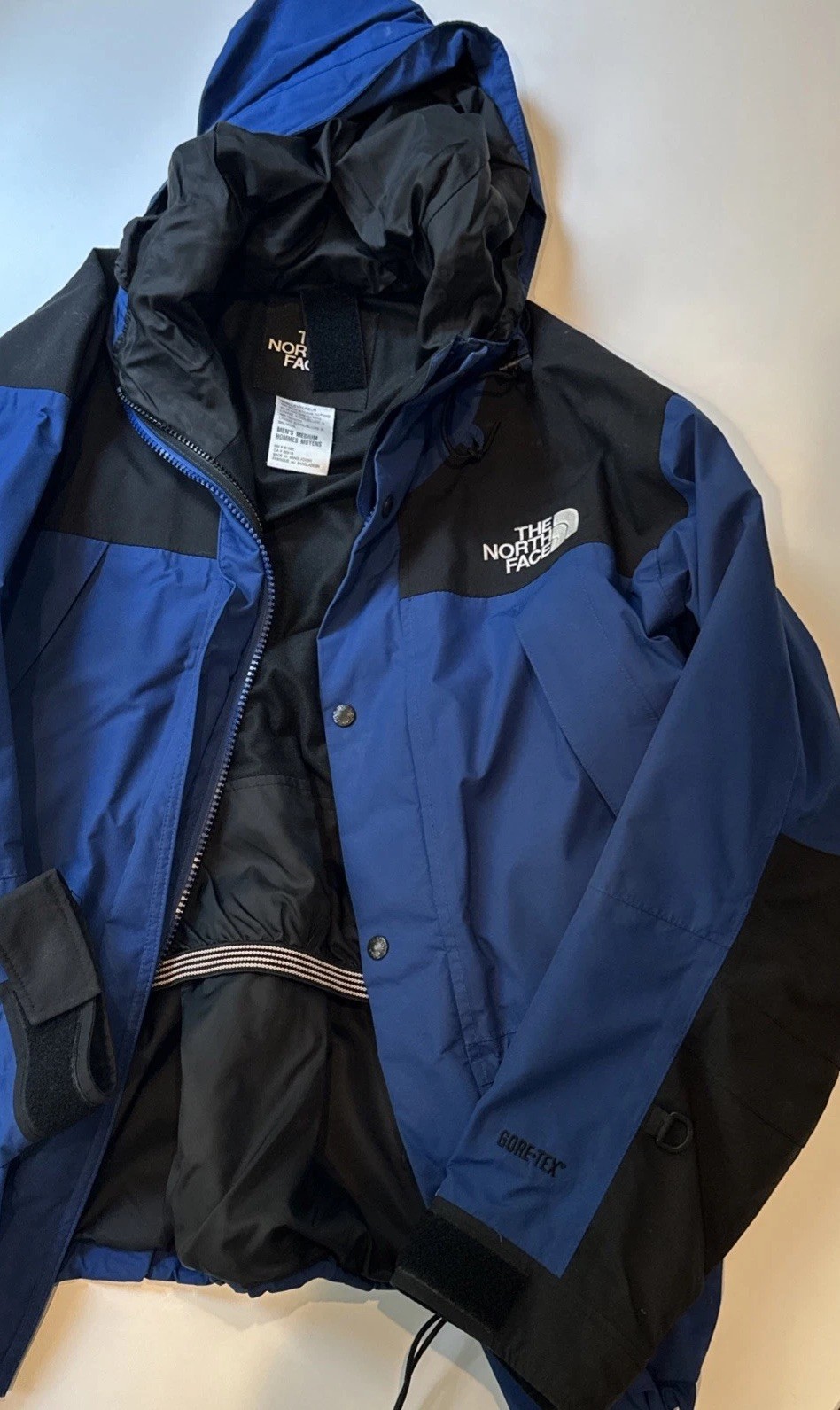 Vintage The North Face 90s Mountain Jacket Gore-Tex Blue/Black, Size M