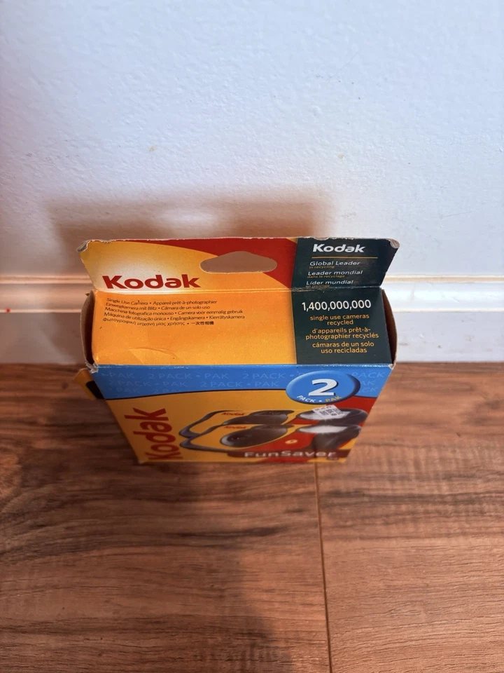 Kodak Funsaver 2 Pack Single Cameras 27 Exposure New Sealed Expiration - Image 2 of 4