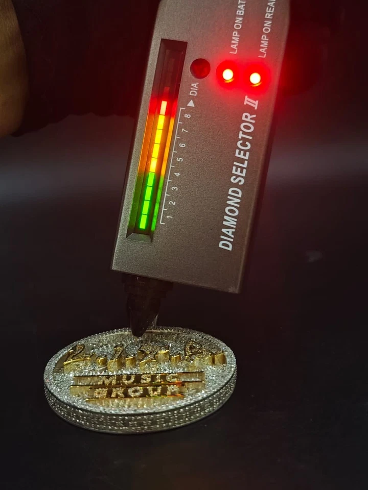 Colgante de plata 925 con diamante natural certificado regalo día para hombre 'Bino 74 Music Group' Foto 2 de 4