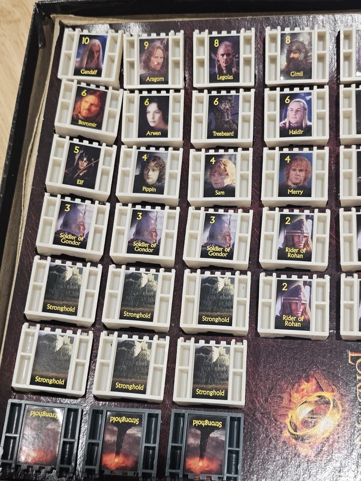 Stratego The Lord of the Rings Trilogy Edition (2004) 100% COMPLETE! - Image 2 of 4
