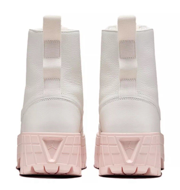 Jordan 1 Brooklyn Boots - Sail/Sail-Legend Pink - FJ5737-116 Jordan 1 Brooklyn Boots - Sail/Sail-Legend Pink - FJ5737-116