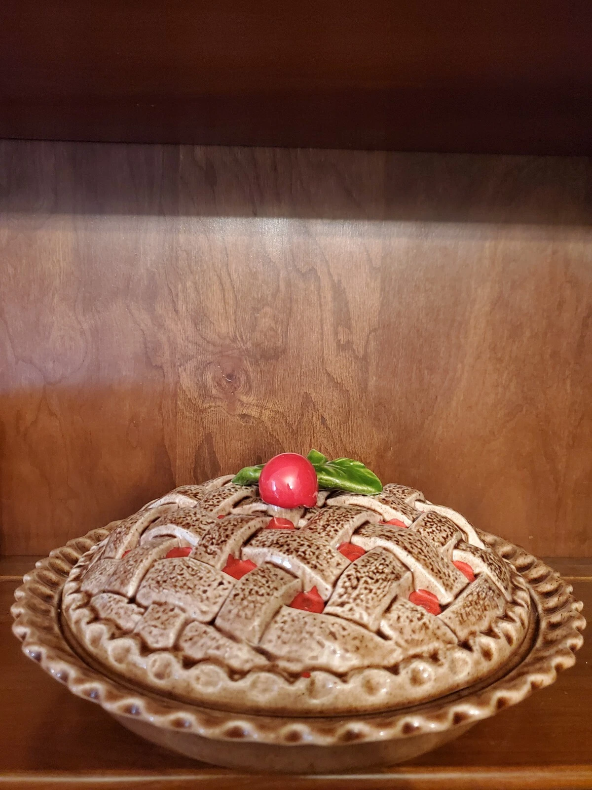 RED CHERRY PIE Covered Baking Dish with Lid