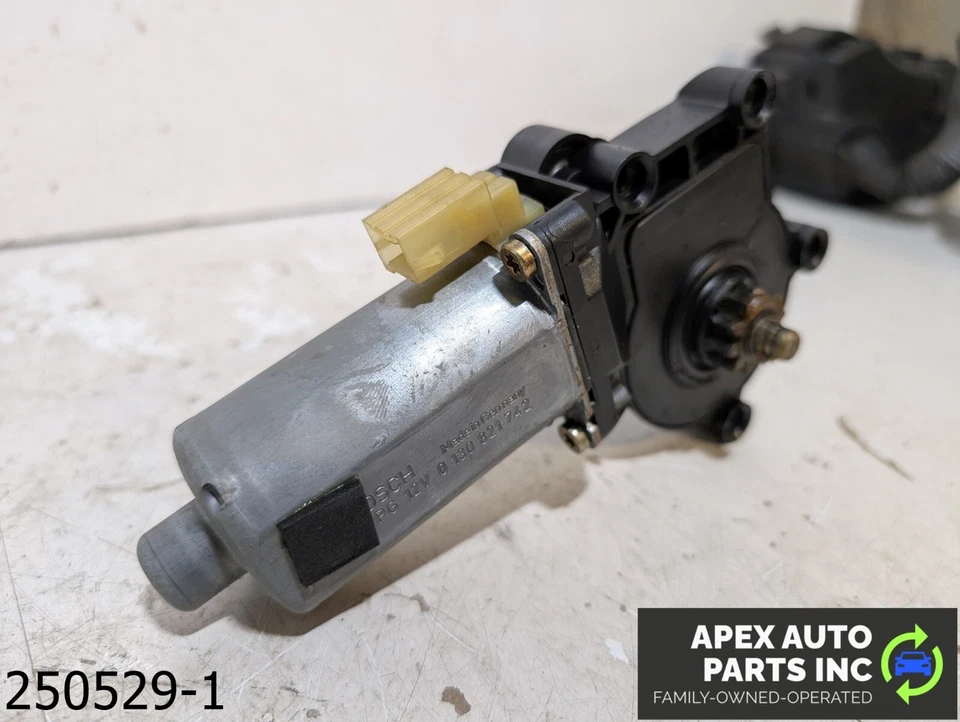 Motor de ventana eléctrica puerta delantera trasera OEM 1998-2000 Volvo S70 2,4 L Foto 3 de 4