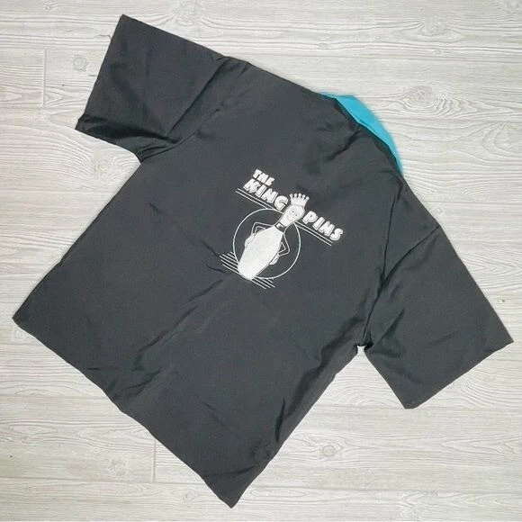 Camisa de boliche Forum Novelty’s azul e preta he kingpins fantasia de Halloween med - Imagem 4 de 4