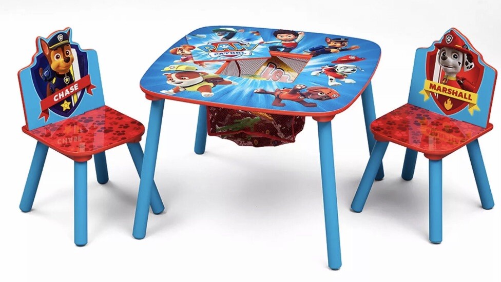 kids crayon table and chairs