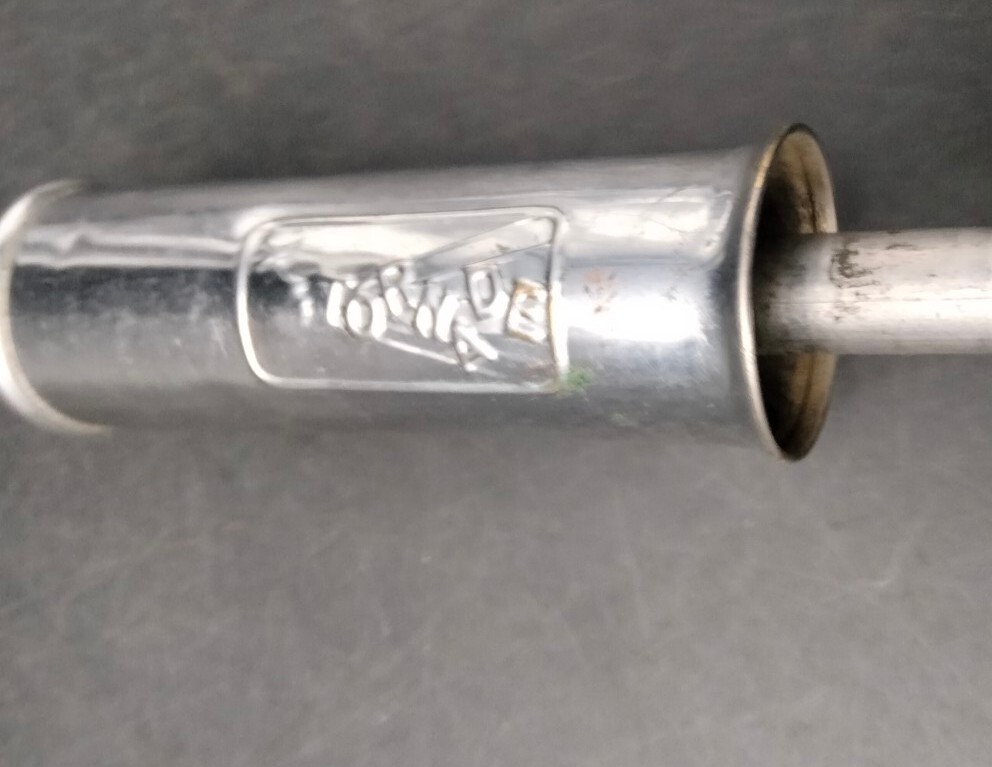 ANCIENNE POMPE POUR vélo PEUGEOT ancien 1920/30 Old Pump Peugeot EUR 19,00 - FR