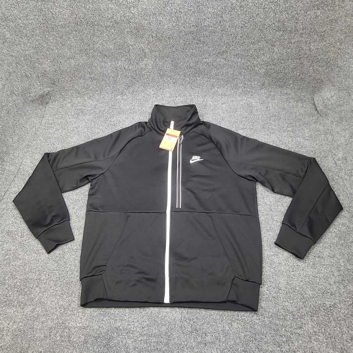 Nike Jacket Mens Large Black White Futura Sportswear Tribute N98