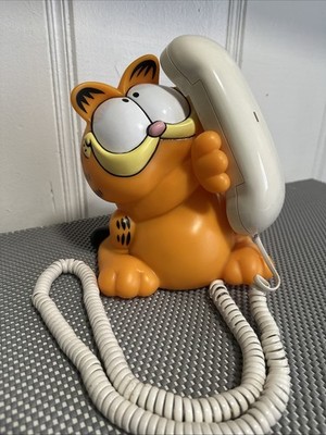 Vintage 1978 Tyco Garfield Talking Cat Telephone Teated