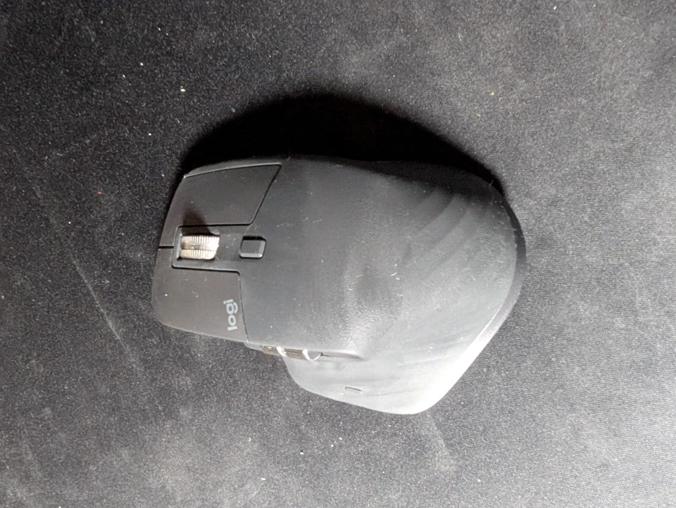 Logitech MX Master 3 Wireless Mouse - Graphite - Boxed - with Logi Unifying - Photo 4/4