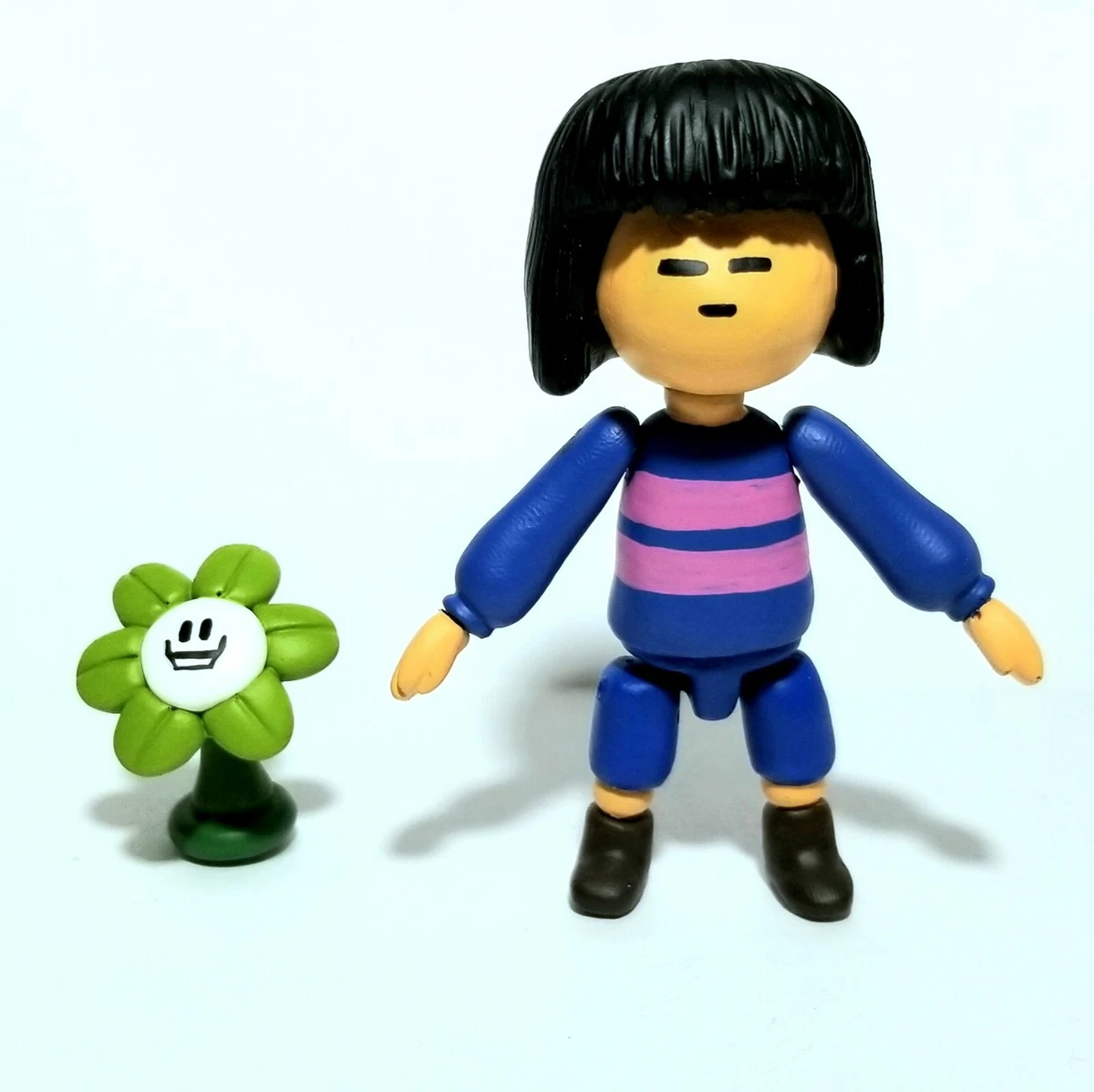 Undertale - Frisk And Flowie Resin Action Figure