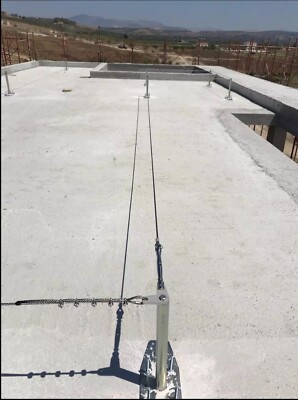 LIFE LINE KIT 15 MT. STAINLESS STEEL/ZN POLES BASE RIDGE/INCLINED/FLAT H 50 CM COMPLETE