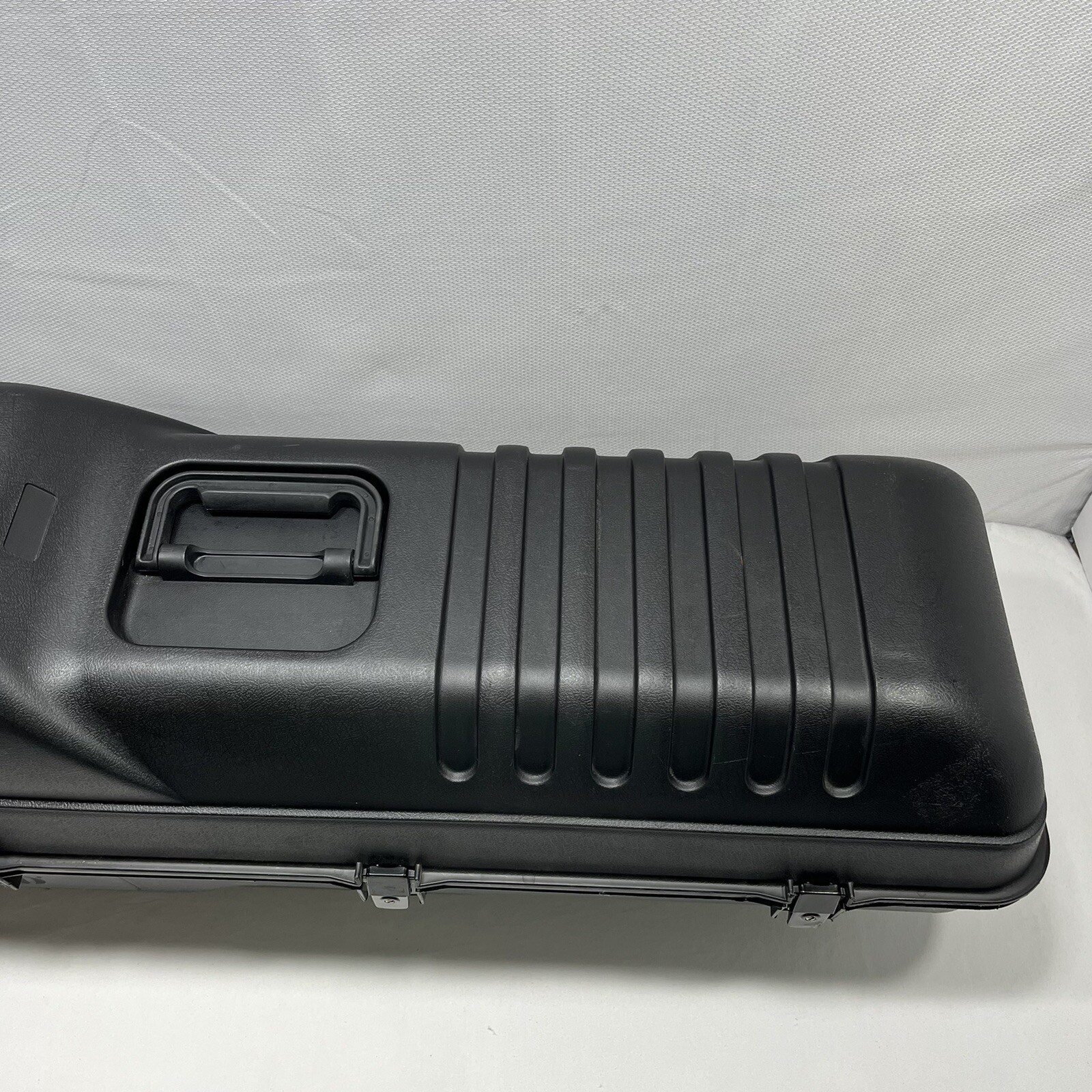 Golf Guard Hard Shell Plastic Golf Travel Rolling Carry Case Black No