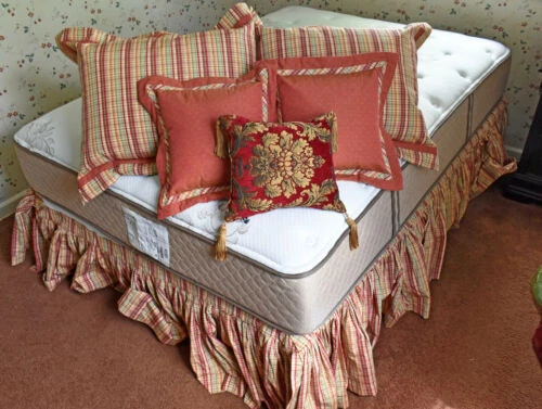 Faldas de Cama a Cuadros Handmade