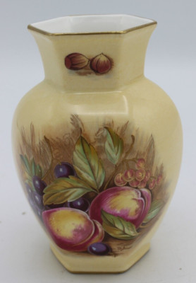 Aynsley Orchard Gold Vase signiert D Jones