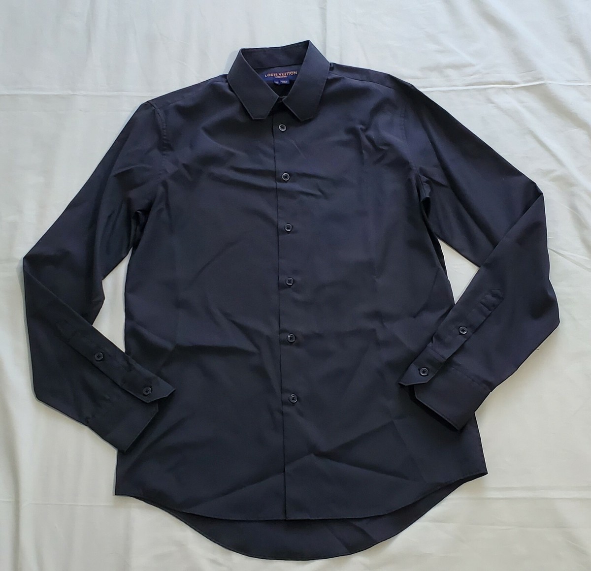 NWOT LOUIS VUITTON DNA INIFORM LONG SLEEVE DRESS SHIRT CLR NWOT LOUIS VUITTON DNA INIFORM LONG SLEEVE DRESS SHIRT CLR