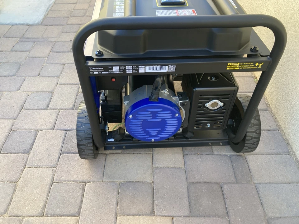 Westinghouse 13,500-W Portable Tri Fuel Gas Generator w/ Remote Start, CO Sensor - Image 3 of 4