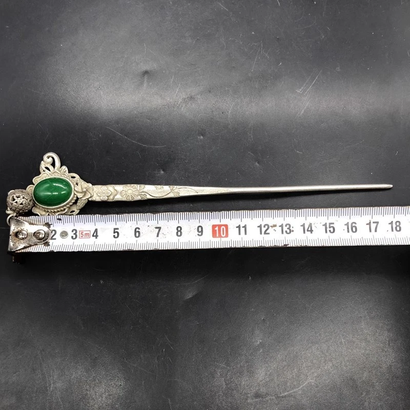 Horquilla de plata tibetana antigua con incrustaciones de jade verde, hecha artesanal china antigua Foto 4 de 4