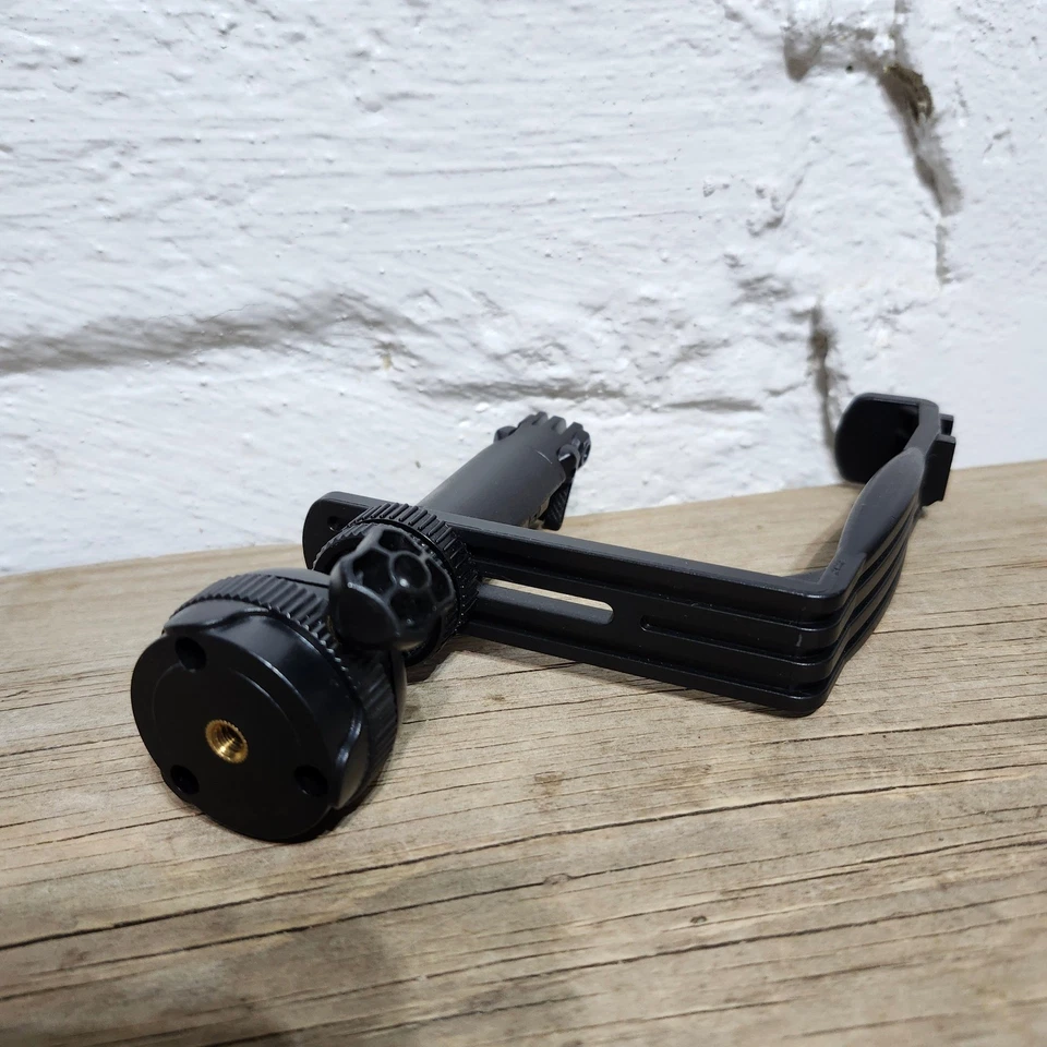 Bower Vlogging Bundle - Microphone, Mini Tripod, Mount, Power Adapter - Image 3 of 4