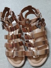 Gladiator Style Girls Size 13 Metallic Gold Sandal/Multiple horizontal straps