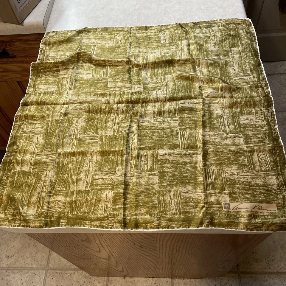 Anne Klein Hand Stitched and Rolled 26 Square Scarf Basket Weave Design - Image 4 of 4