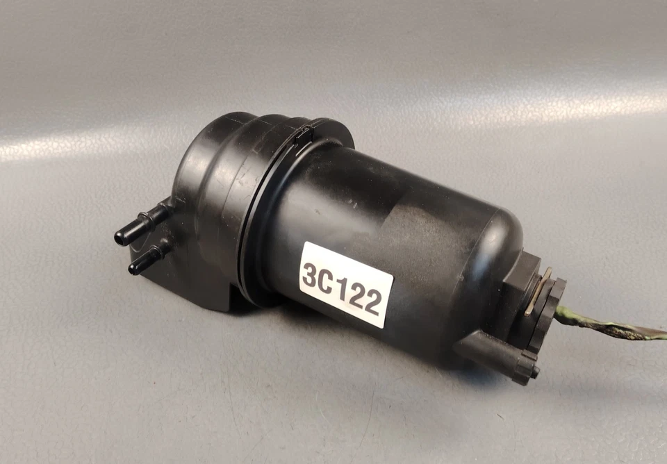 MITSUBISHI FUSO FE SERIES 4P10 DIESEL FUEL FILTER OEM JDM JAPAN USED ML239280 - Image 3 of 4