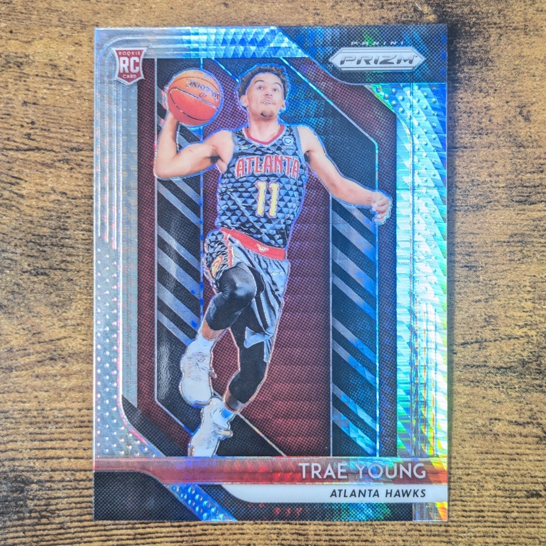 2018-19 Panini Prizm Trae Young Hyper Prizm Rookie #78 Silver Refractor Hawks RC