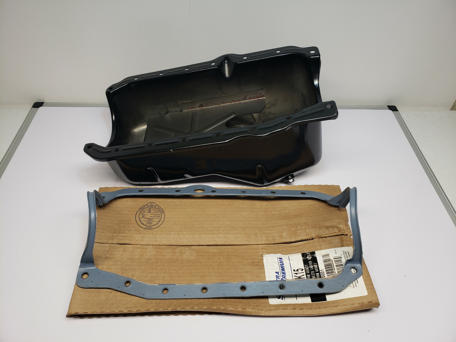 Pan With Oil Pan Gasket Gk15 Chevrolet Gmc