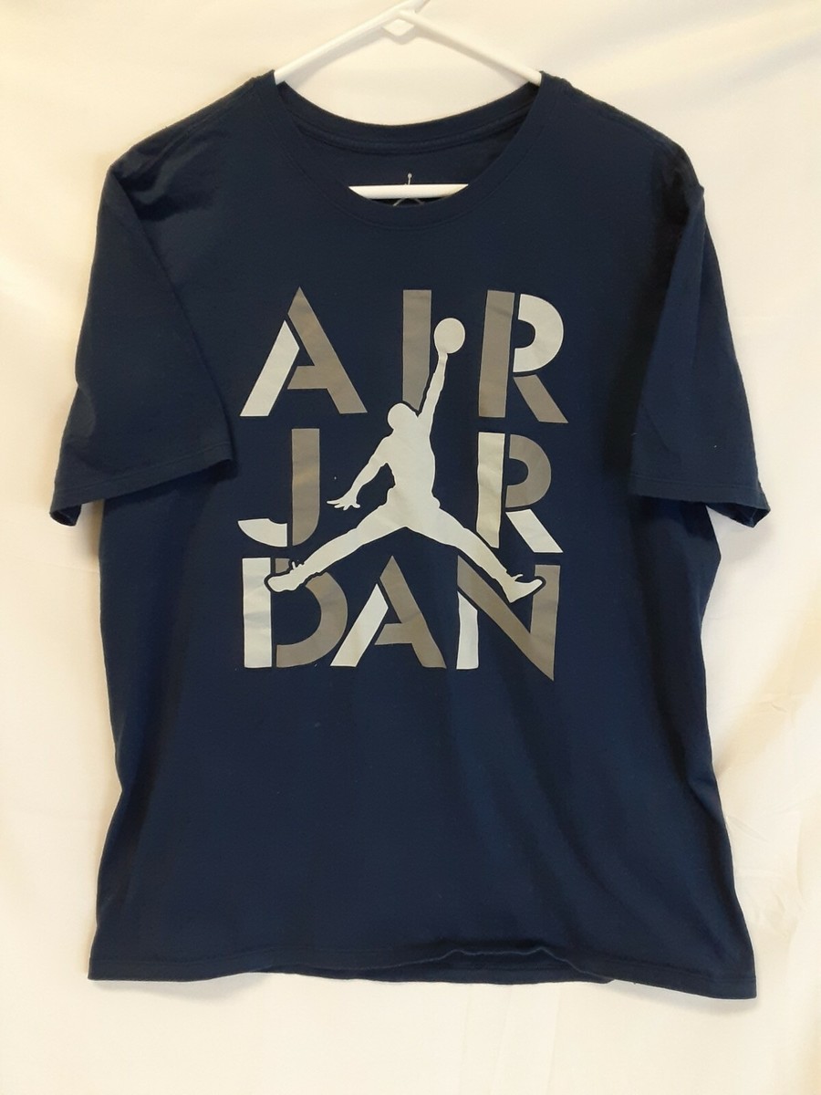 Air Jordan 3 Retro サイズ10.5 Jump manロゴ Air Jordan 3 Retro サイズ10.5 Jump manロゴ