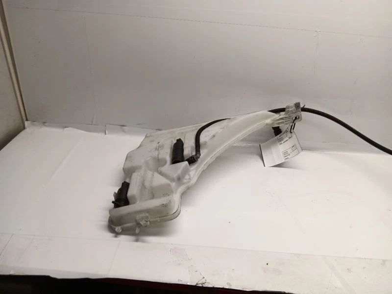 BMW F80 M3 M4 Windshield Washer Reservoir Tank Bottle 61667241680  