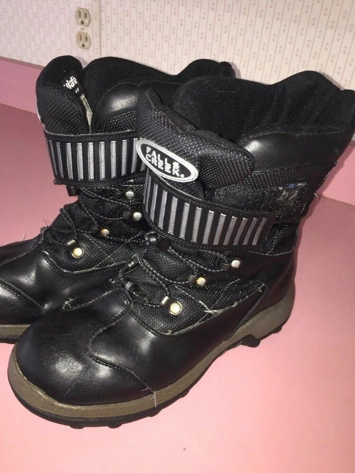 falls creek thinsulate snow boots size 7 Black - Image 2 of 3