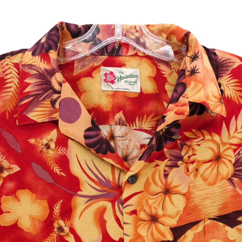 Hilo Hattie Hawaiian Short Sleeve Shirt Vibrant Colorful Floral Size LARGE - Image 4 of 4