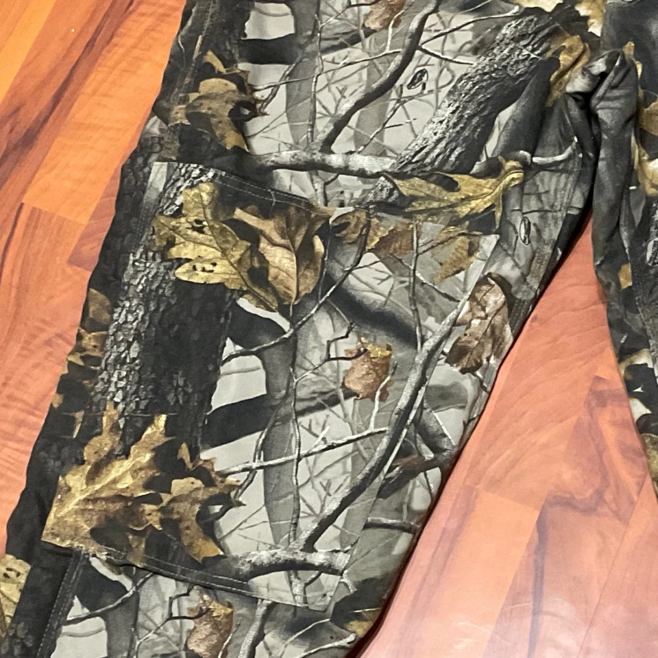 Vintage Carhartt Bib Men 36x32 Realtree Camo Insulated Double Knee Overalls R43 - Image 4 of 4