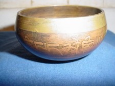 VINTAGE TIBETIAN BRONZE BUDDHIST CHAKRA SINGING BOWL