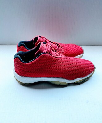 jordan future custom