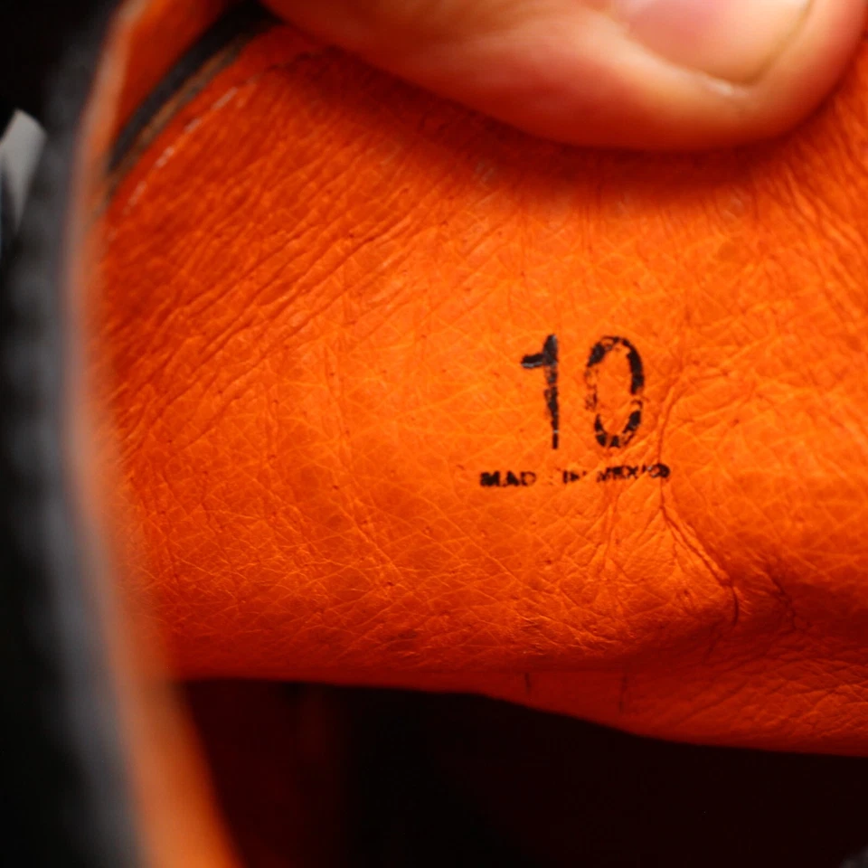 Bed Stu Men's  10 Dark Olive Green Leather Lace Up Chukkas Desert Ankle Boots - Image 3 of 4