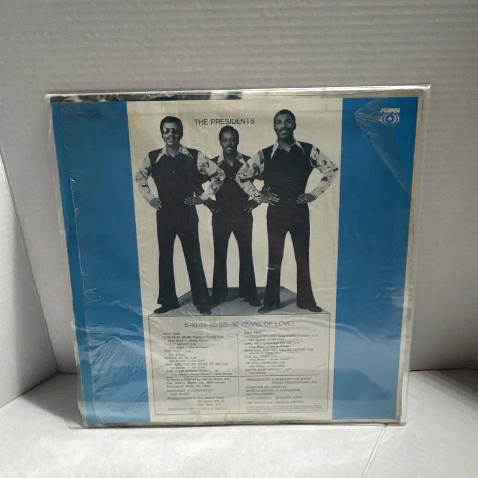 PRESIDENTS 5*10*15*20*25*30 Years Of Love SXBS7005 Strlng LP Vinyl VG+ Hole Pnch - Image 2 of 4
