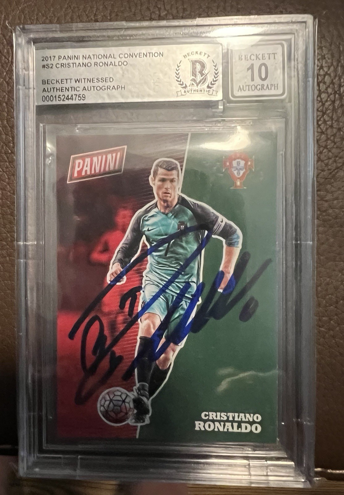 Panini 2017 Natl Convention Cristiano Ronaldo Auto BGS Beckett Authenticated view 2