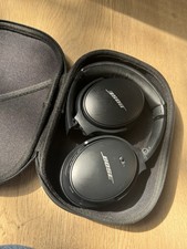 Bose QuietComfort 45 Bluetooth Over-Ear Headphones Black w/ Hard Case