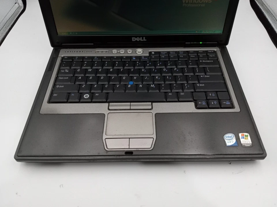 Dell Latitude D620 Laptop Intel Core Duo 2GB RAM 320GB HDD XP RS232 *READ* -RR - Image 2 of 4