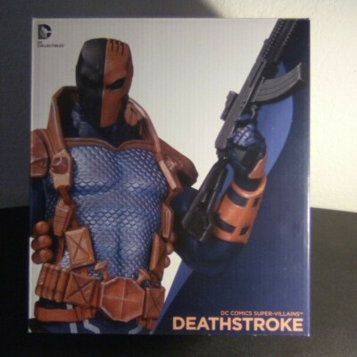 DEATHSTROKE DC Comics Super Villains Bust DC Collectibles NIB - FREE S/H/I