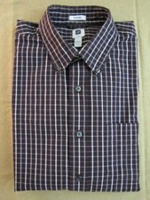 GAP Button Front Shirt Size LARGE Long Sleeve Dark Red Plaid Pattern Mens Casual