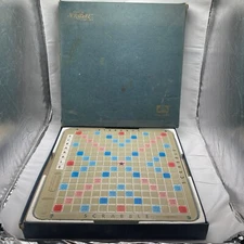 VTG 1976 SCRABBLE DELUXE EDITION CROSSWORD GAME TURNTABLE SELCHOW &RICHTER